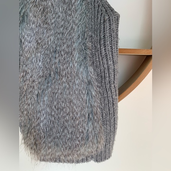 Vintage Hudson’s Bay Faux Fur Knit Vest - Picture 3 of 6